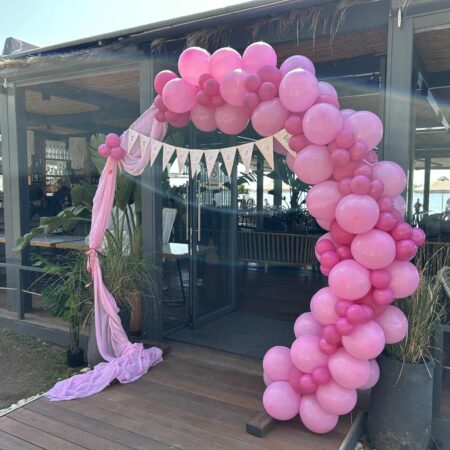 b946304b-77a2-414b-a487-b3b40be79c7a